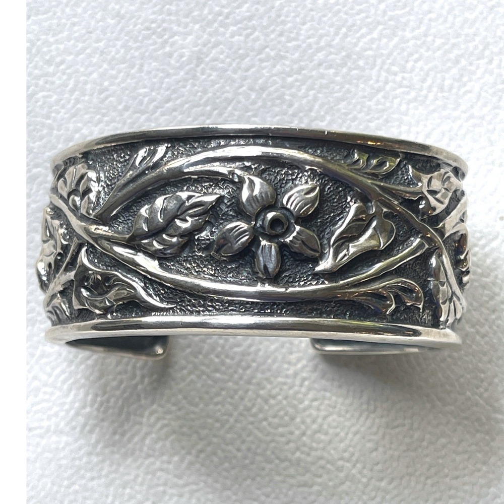 Silpada .925 Sterling Silver Wide Floral Vine Cuff Bracelet 41g Retired